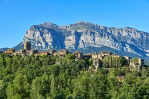 pueblos de montana mas bonitos de espana